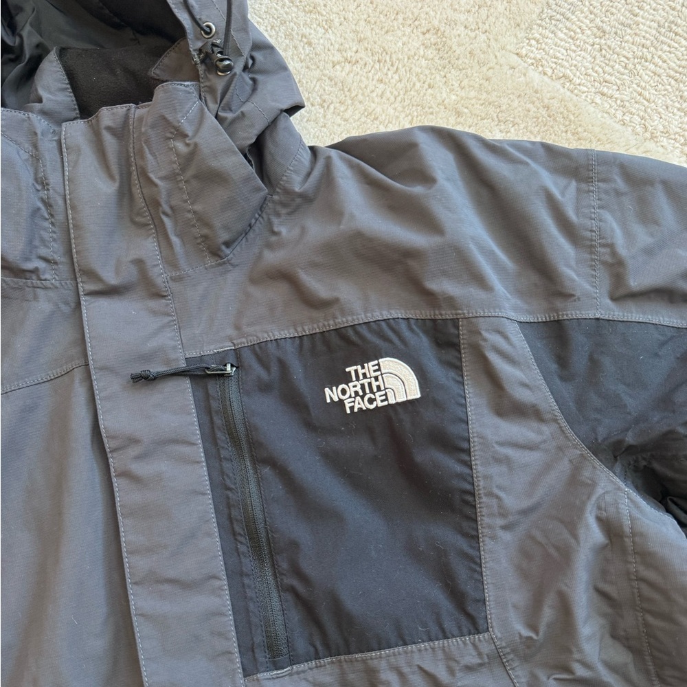 The North Face Men's Gray and Black Hooded Hyvent Jacket size large - Picture 5 of 10